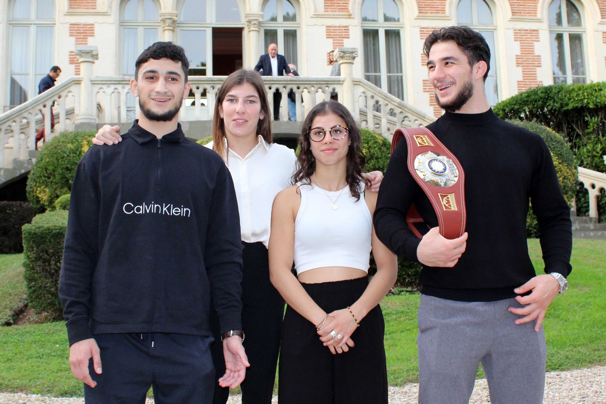 De gauche à droite : Adam Biboulatov, Julie Sabatié, Juliette Lescure et Rakhim Magamadov. 