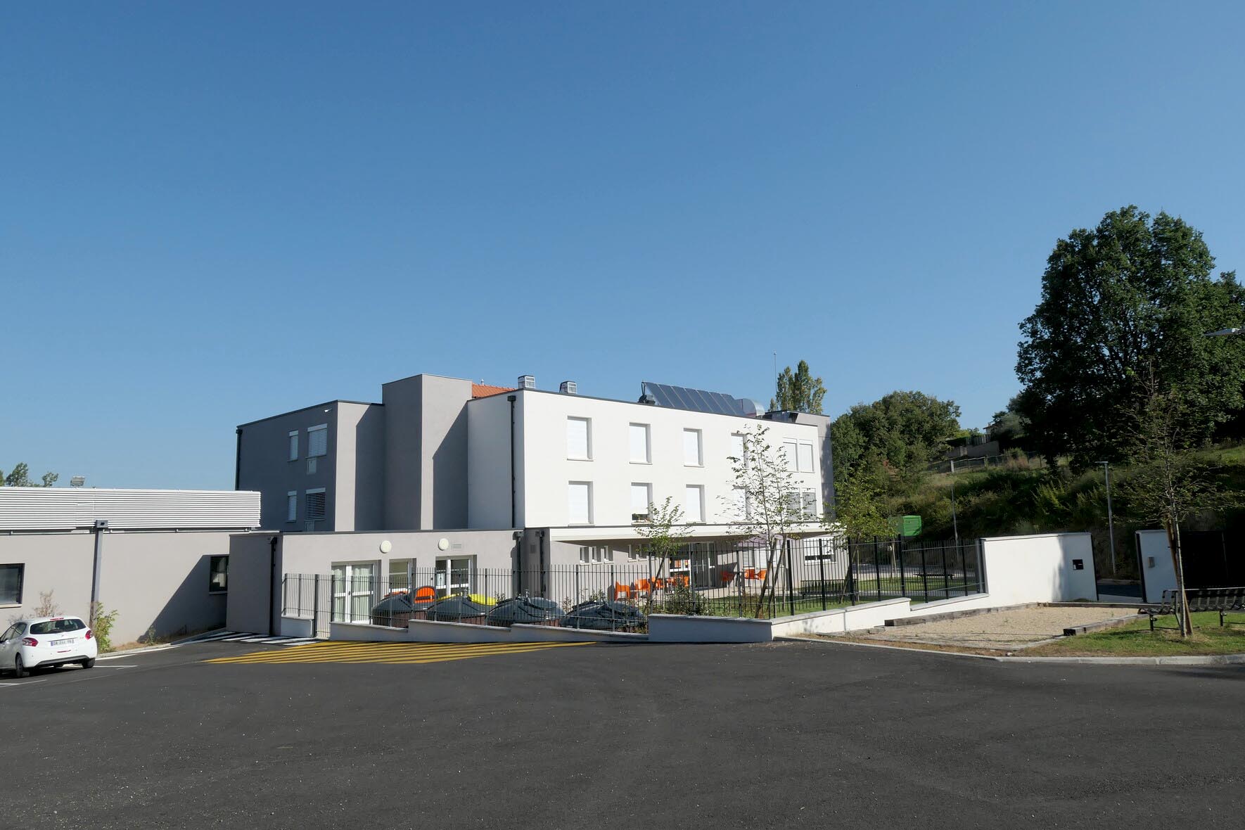 Photo extérieure de L'EHPAD de Lafrançaise