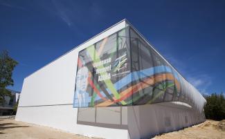 On peut voir Le gymnase Azana du Tarn-et-Garonne