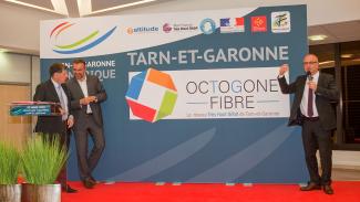 Déploiement de la fibre optique sur l'ensemble du Département