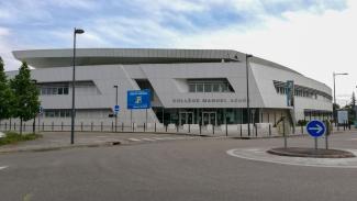 college manuel azana On peut apperçevoir le batiment du collège Manuel Azana