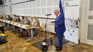 petites villes de demain On peut voir le Président Weill au préfet de Tarn-et-Garonne