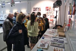 Les élus et Michel Weill en train de visiter le C.U lors des JPO