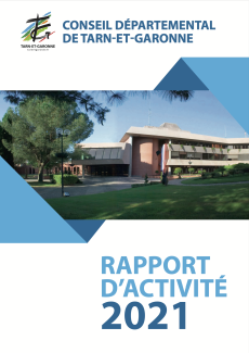 Couverture du rapport d'activité 2021 avec une photo de l'extérieur de l'hôtel du département 
