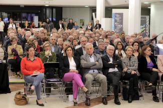 Soirée pour le bilan annuel du plan de relance 2022-2028 Photo des élus et de nombreuses personnalités à la soirée pour le bilan annuel du plan de relance 2022-2028