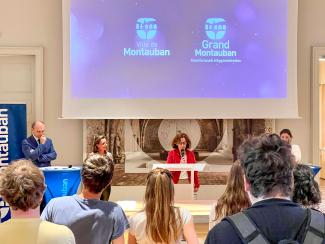 Première soirée d'accueil des internes en médecine Catherine Bourdoncle lors de son discours à la première soirée d'accueil des internes en médecine