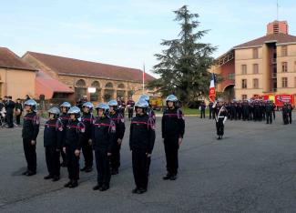 Sainte-Barbe et passation de commandement au CSP Montauban Les pompiers lors de la Sainte-Barbe au CSP de Montauban