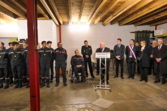 Montpezat-de-Quercy : hommage aux pompiers lors de l'inauguration du CIS Michel Weill à Montpezat-de-Quercy lors de l'inauguration du nouveau Centre d'Incendie et de Secours