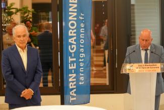 Vernissage de l’exposition d’affiches « Jazz à Montauban et en Tarn-et-Garonne » Photo du président Michel Weill qui réalise un discours lors du vernissage de l’exposition d’affiches « Jazz à Montauban et en Tarn-et-Garonne »