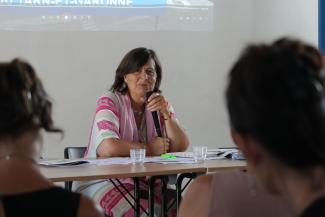 Rentrée scolaire 2024 Dominique Sardeing qui fait un discours pour la Rentrée scolaire 2024